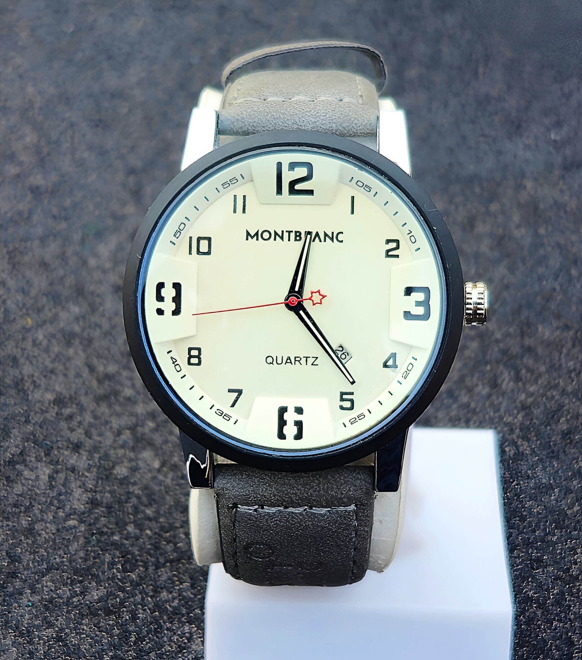 Stylish Montblanc Quartz Watch Clear Dial, Comfortable Strap - Limited Stock